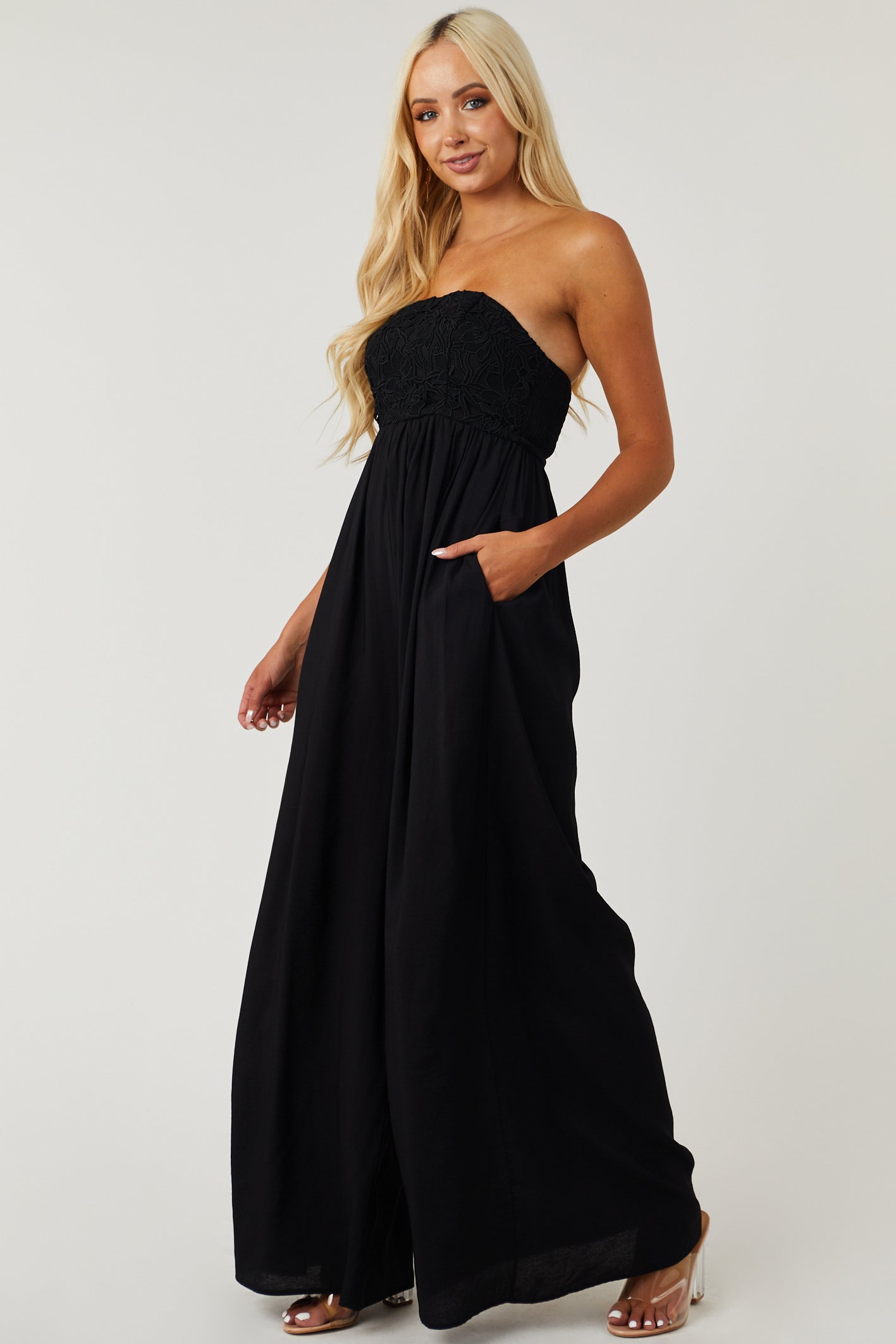 Women's Black Strapless Lace Wide-Leg Jumpsuit